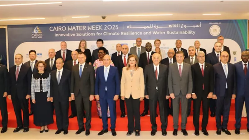 وزير الزراعة يشارك في افتتاح 