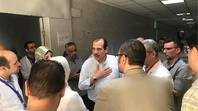 نائب وزير الصحة يتفقد مستشفى الأحرار التعليمي بالشرقية ويوجه بإجراءات سريعة