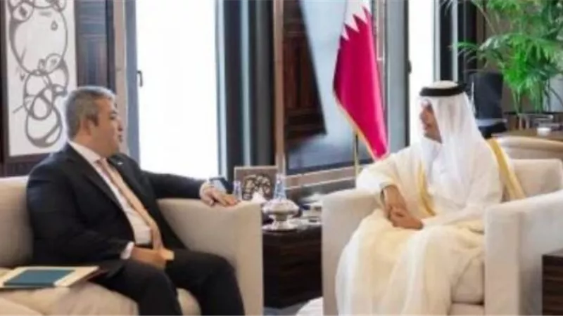 سفير مصر لدى الدوحة يعزي رئيس الوزراء في وفاة 3 دبلوماسيين بشرم الشيخ