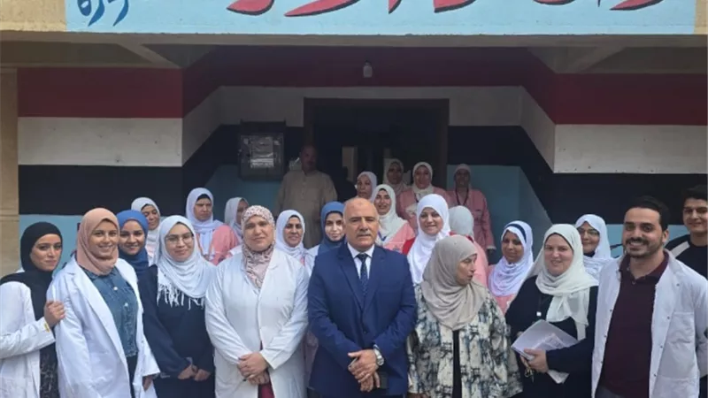 وكيل الصحة بالقليوبية يتفقد وحدة طب الأسرة بقرية طنط الجزيرة بطوخ