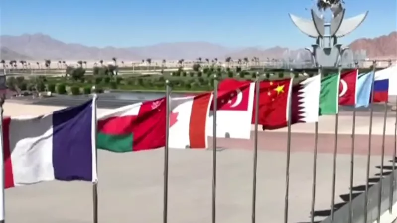 توافد قادة وزعماء العالم على شرم الشيخ لحضور قمة السلام
