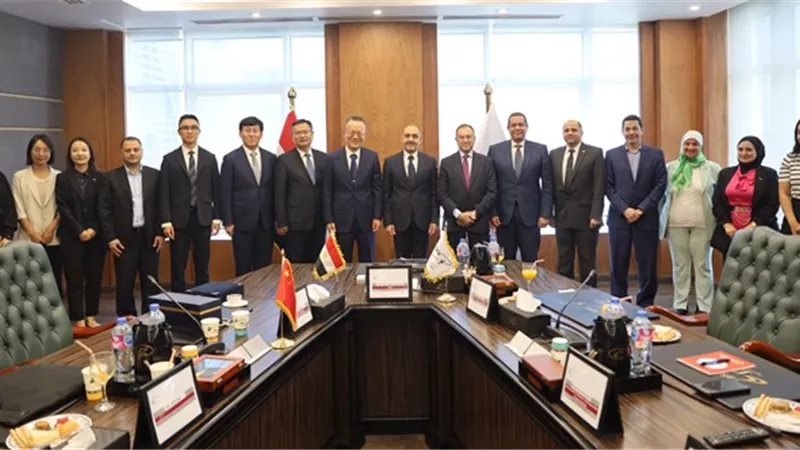 تفاصيل زيارة الصين إلى وكالة الفضاء المصرية بالعاصمة الإدارية.. صور