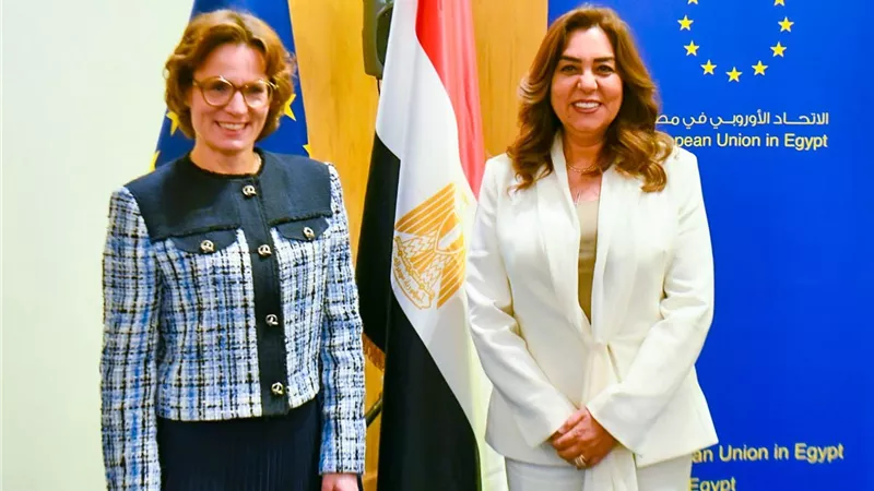 مصر والاتحاد الأوروبي يبحثان مكافحة التلوث البلاستيكي