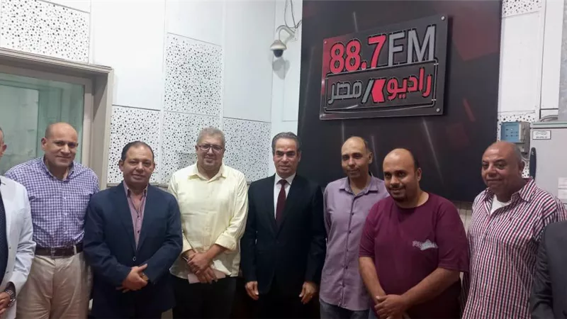 تغطية مستمرة لقمة شرم الشيخ علي موجات إذاعات البرنامج العام وصوت العرب وراديو مصر