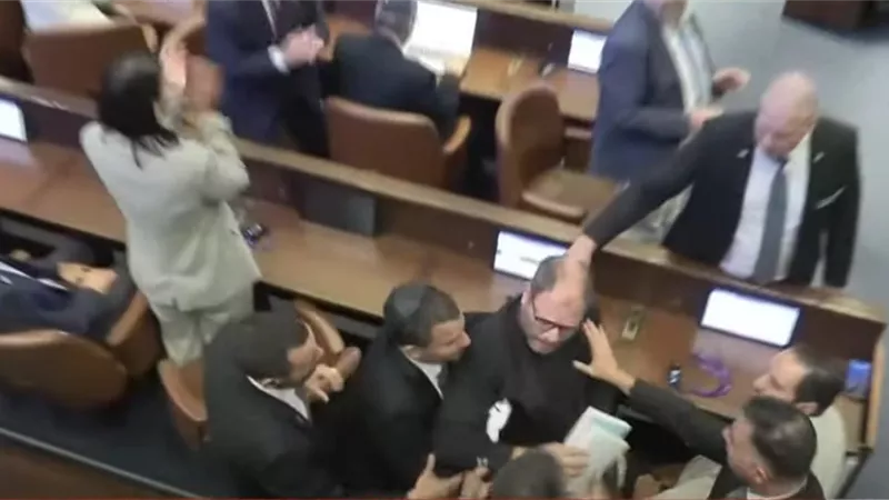 مشادات فى الكنيست الإسرائيلى أثناء كلمة ترامب