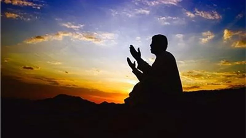 طمئن قلبك.. وربّ الخير لا يأتي إلا بالخير