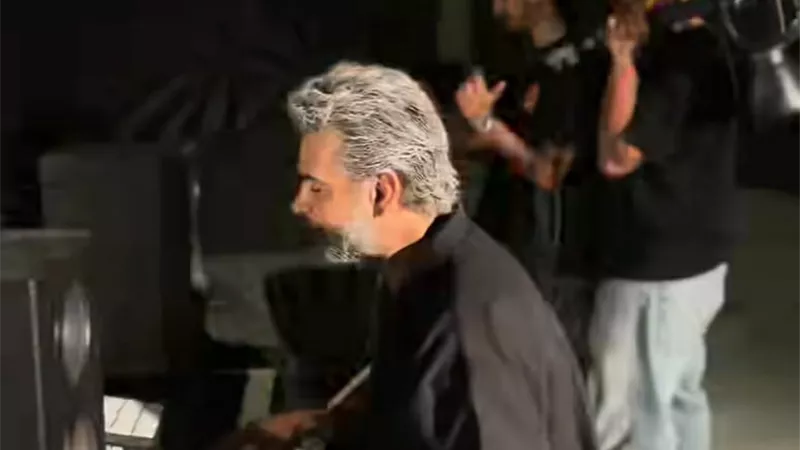 سامو زين يشارك متابعيه كواليس أغنية 