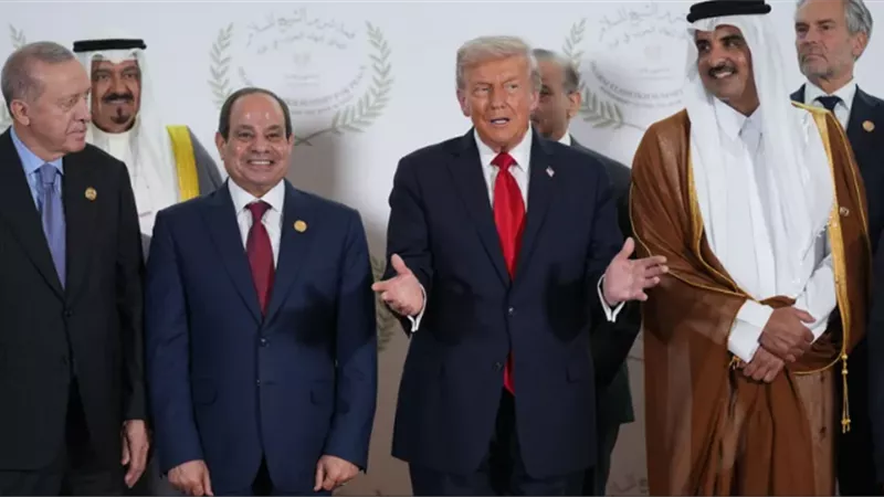 أمير قطر: سعداء بنتائج قمة شرم الشيخ الإيجابية