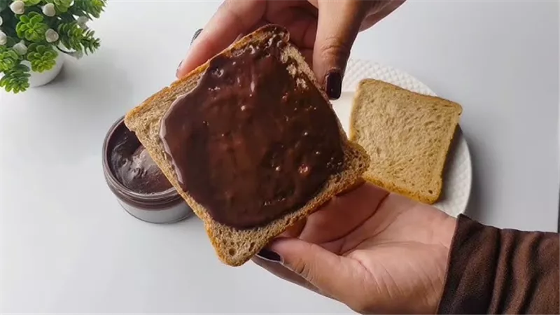شوكولاتة سبريد صحية بزيت جوز الهند