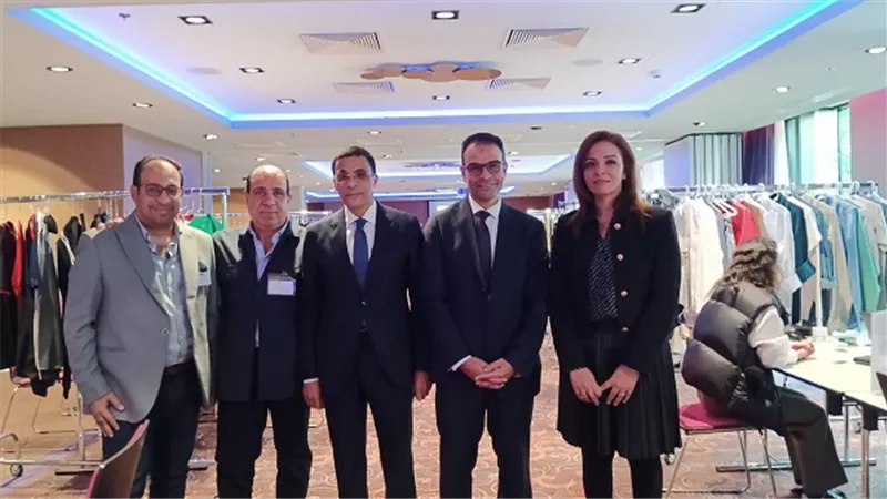 بعثة تجارية مصرية تروّج للملابس الجاهزة في بولندا