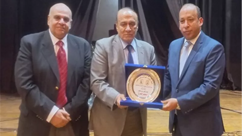 بدء التدريب العملي لطلاب طب القاهرة الأهلية بمعامل قصر العيني