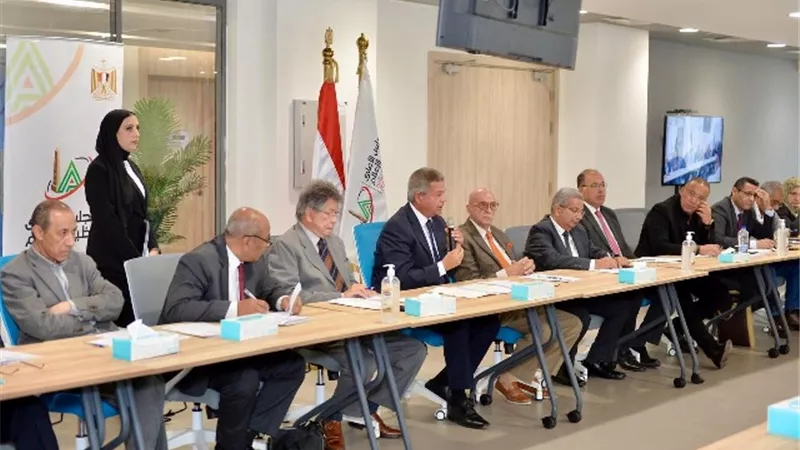 أولى جلسات اللجنة الرئيسية لتطوير الإعلام برئاسة خالد عبد العزيز