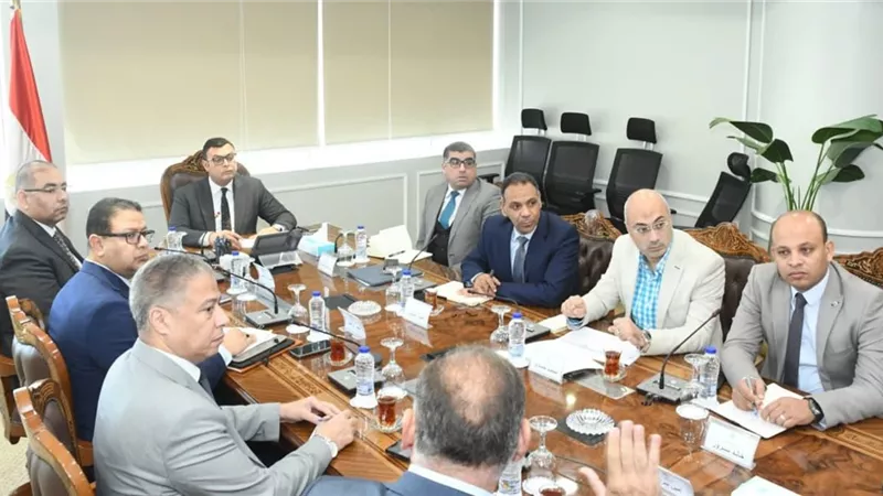 وزير الإسكان : خطط جديدة لتسويق مشروعات الوزارة وجذب الاستثمار