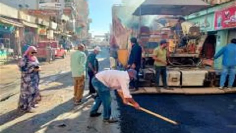 محافظ كفر الشيخ يتابع أعمال الرصف بمدينة الحامول