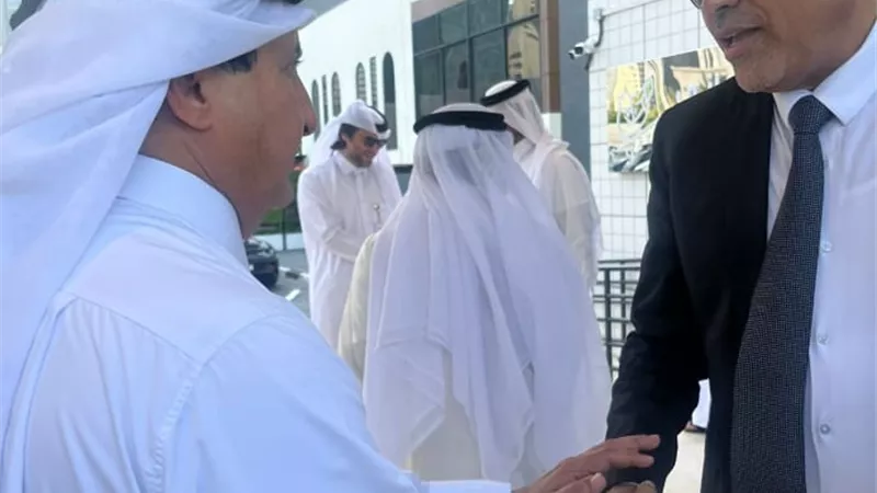 وزير العمل بلتقي رئيس 