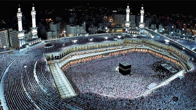 فتح باب التقديم للحج السياحي اليوم