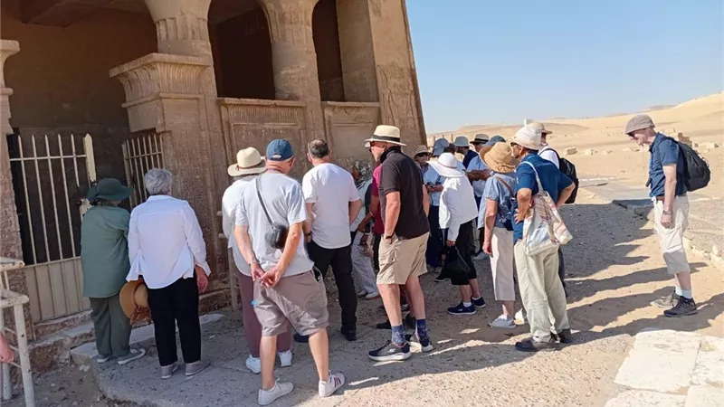 المنيا تستقبل أفواجًا سياحية من مختلف دول العالم
