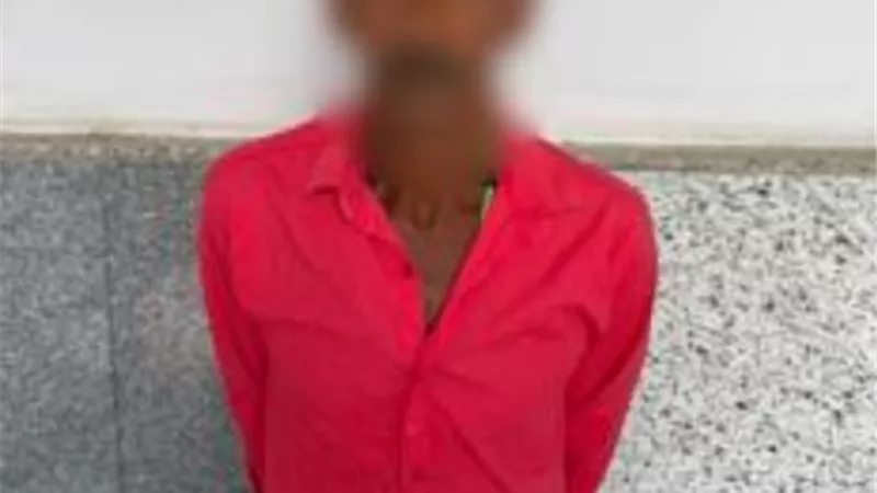 ضبط سايس وضع أحجارا بجوار الرصيف بمحيط مبنى ماسبيرو