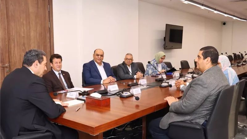 محافظ دمياط يترأس إجتماع الهيئة الإقليمية لتنشيط السياحة