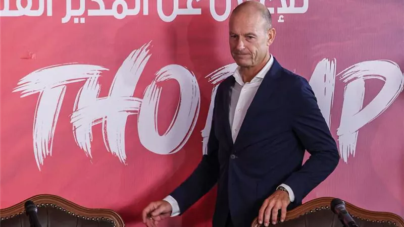 الأهلي يفاضل بين صفقتين سوبر للجبهة اليسرى.. وتوروب يحسم الأمر
