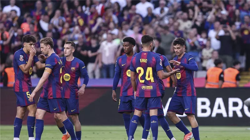 رجل مباراة برشلونة وجيرونا في الدوري الإسباني