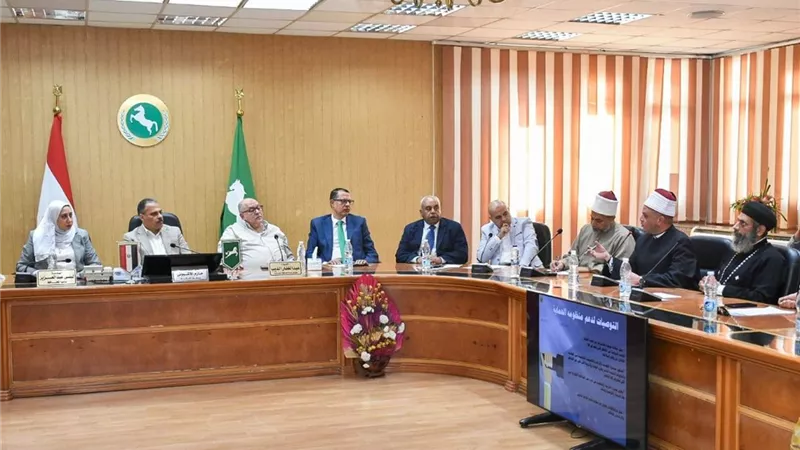الأشموني يؤكد استمرار تقديم سبل الدعم اللازم لحماية الطفل الشرقية