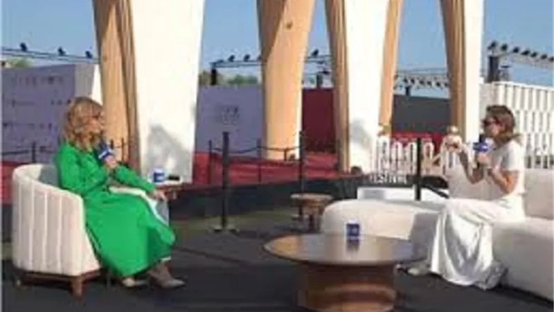 منة شلبي: النجاح دايما يكون بالصدفة
