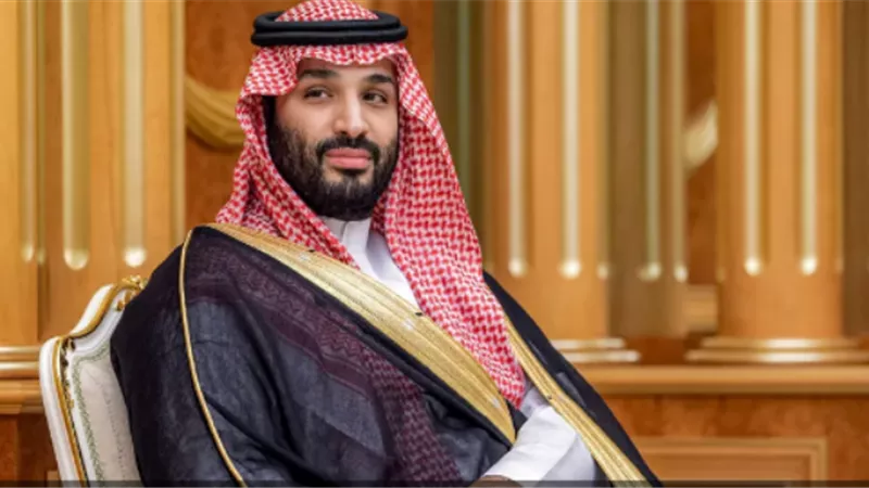 محمد بن سلمان يبحث مع ماكرون تطورات الأوضاع في قطاع غزة