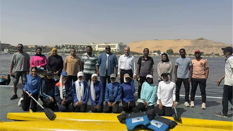 رئيس جامعة أسوان يزور نادي التجديف لتوقيع برتوكول تعاون مشترك