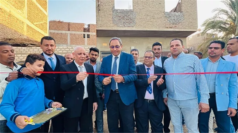 محافظ قنا يفتتح محطة مياة العيايشا المدمجه بقوص