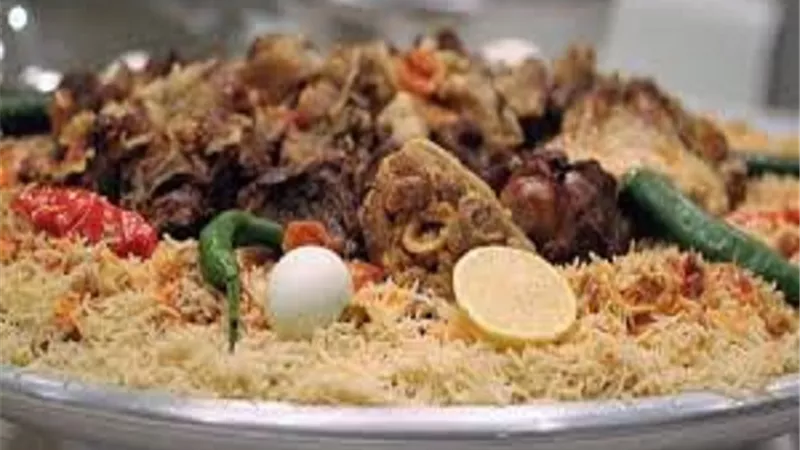 حكم عمل وليمة عند الرجوع من السفر الطويل؟