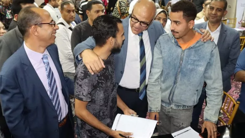 محافظ القليوبية يفتتح ملتقى توظيفيا يوفر 3500 فرصة عمل للشباب