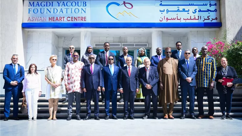 وزير الخارجية يتفقد مركز مجدي يعقوب للقلب بأسوان برفقة وزراء أفارقة
