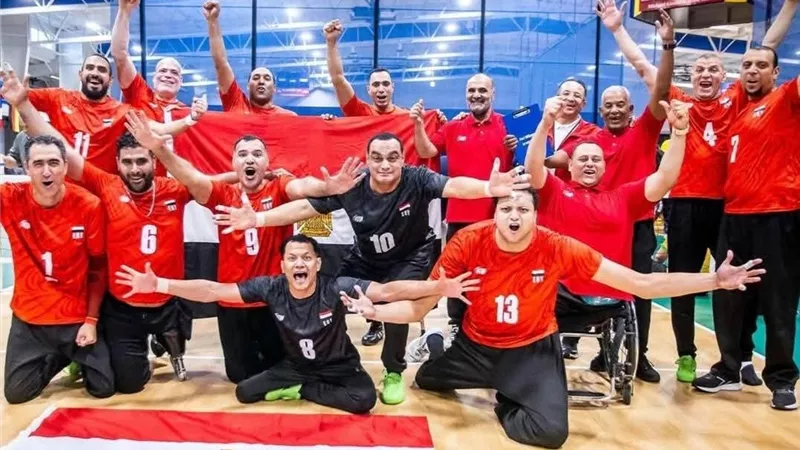 ابن بنى سويف يشارك فى الفوز بكأس العالم للكرة الطائره جلوس