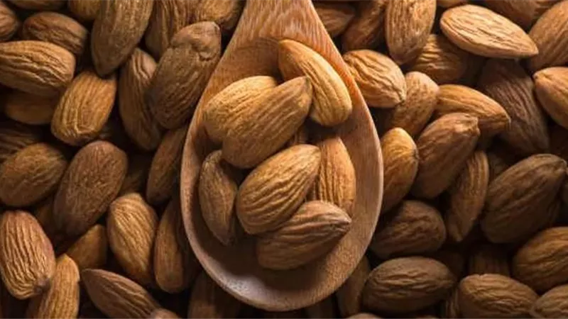 7 أضرار صحية خفية للإفراط في تناول اللوز