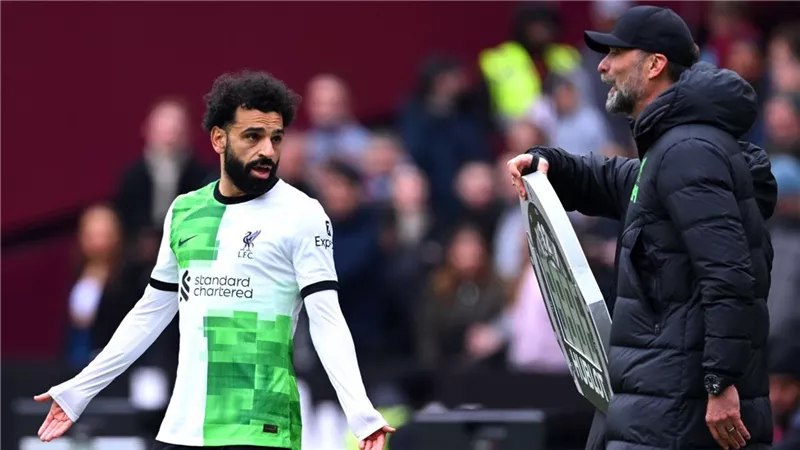 كلوب يعترف: كان عليً التعامل بصرامة أكبر مع محمد صلاح