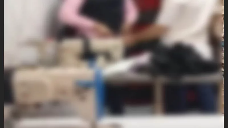 ضبط ترزى صور سيدة دون علمها بالقاهرة