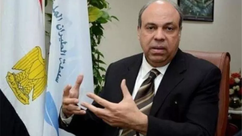 مطار القاهرة يبدأ عصر التحول الذكى بخدمات تفاعلية جديدة للركاب