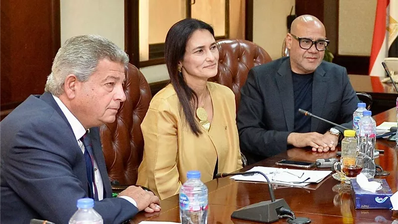 لجنة التمويل والدعم والنماذج الاقتصادية تعقد أولى اجتماعاتها