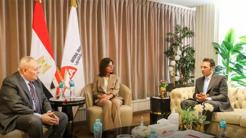 الأكاديمية الوطنية للتدريب تختتم برنامج مجلس الدولة لدفعتي 2020 و2021