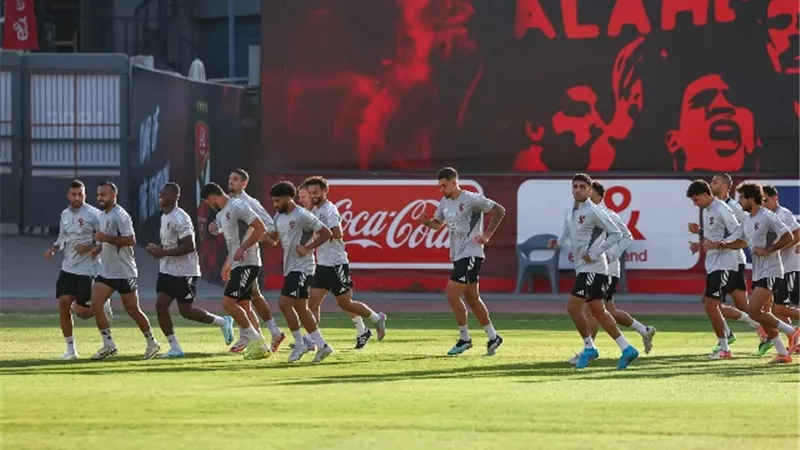 توروب يطالب لاعبي الأهلي بضرورة الفوز على الاتحاد السكندري