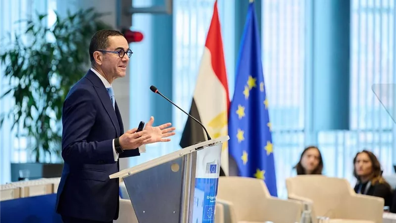 وزير الاستثمار: مصر تشهد طفرة غير مسبوقة في بنيتها التحتية