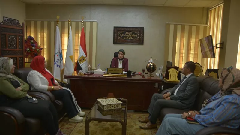جهاز مدينة السويس الجديدة يستقبل وفد مديرية التضامن الاجتماعي