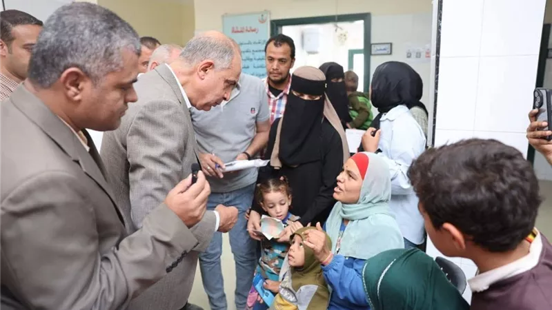كدواني يتابع مستوى الخدمات الصحية بوحدة طب الأسرة بنزلة بني خلف