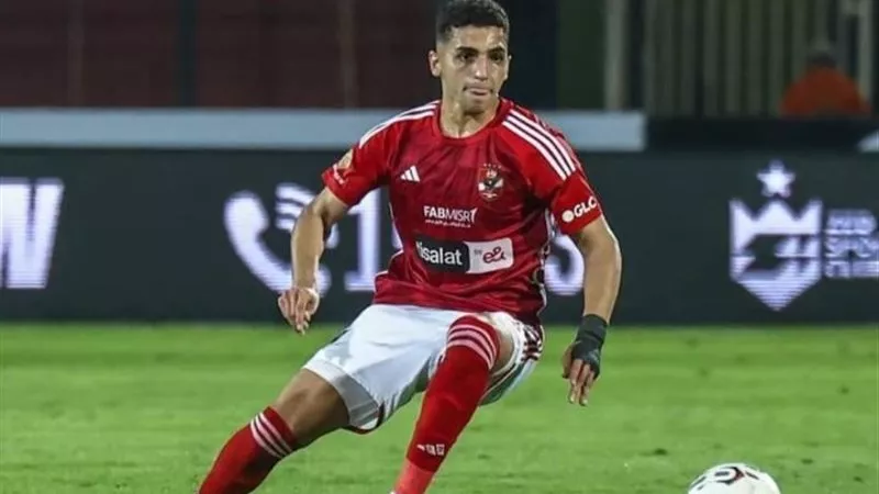 إيقاف كوكا وتغريمه بسبب الطرد من مباراة الأهلي أمام الإتحاد