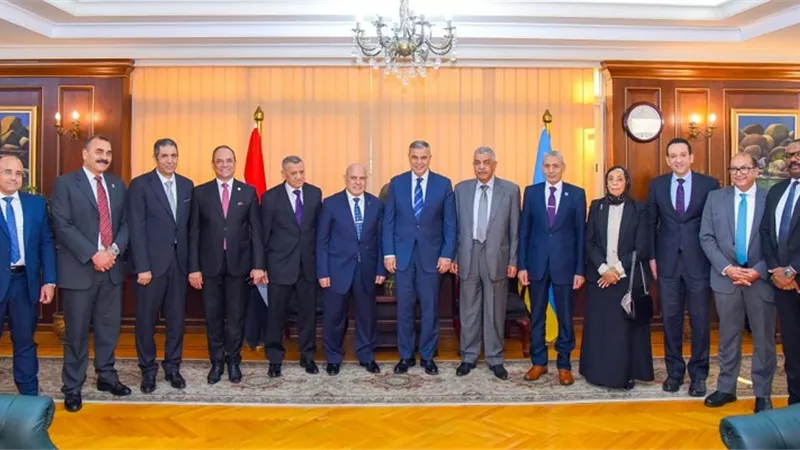 تدريب العاملين بمحافظة الاسكندرية على تعزيز الوعى القانونى