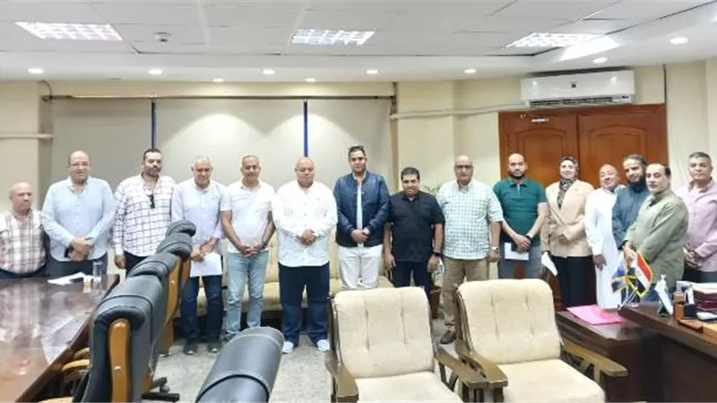بشرة خير بعد اجتماع قيادات جهاز بدر مع ممثلى السكان فى المدينة.. صور