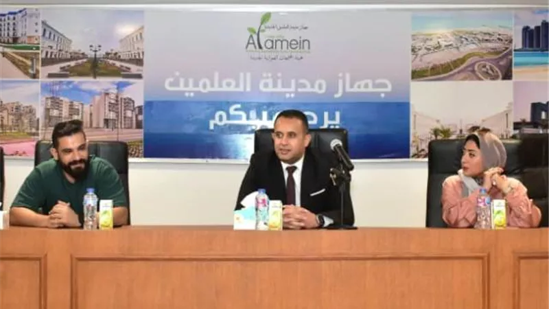 تفاصيل زيارة طلاب الفنون الجميلة لورشة النحت فى العلمين الجديدة.. صور