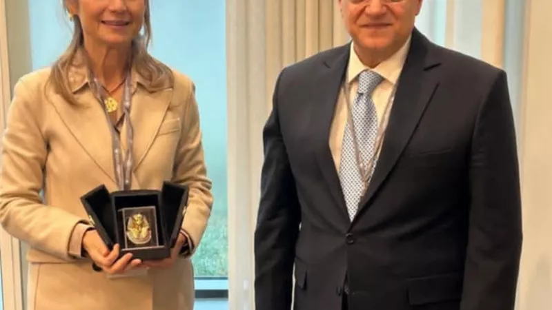 رئيس هيئة الدواء يبحث سبل التعاون مع الوكالة الإسبانية
