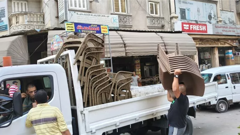 حملات دورية لرفع كفاءة منظومة النظافة العامة بحى المنتزة